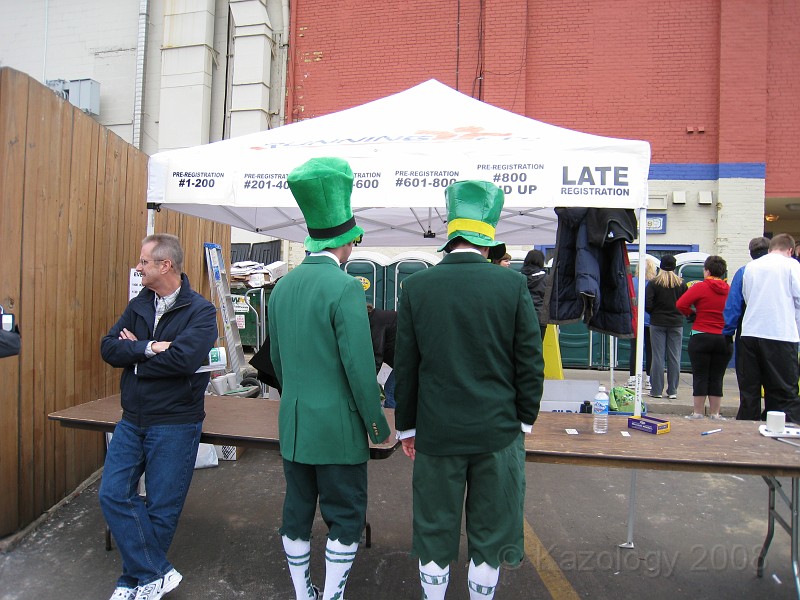 Shamrocks-Shenanagians-08 075.jpg - A couple of guys in the spirit of things.